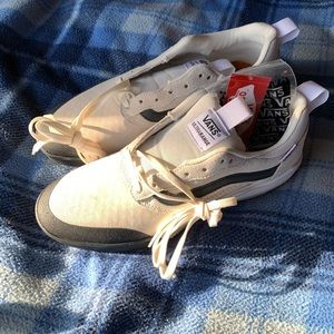 Vans Ultrarange size 10